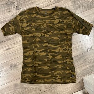 American Stitch Tee shirt